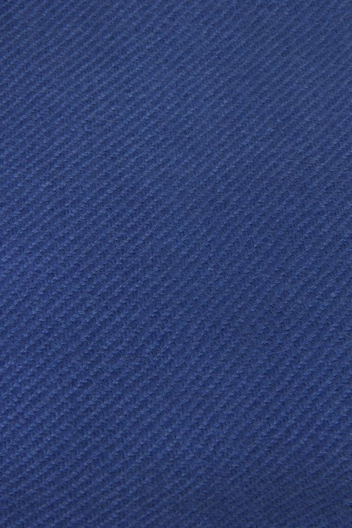 Blauer Alpaka-Schal für kalte Tage